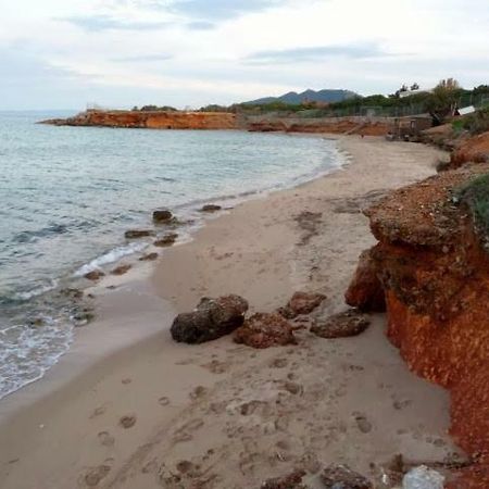 Sunshine'S House Near The Beach, 10 Min From The Airport Artemida  Luaran gambar