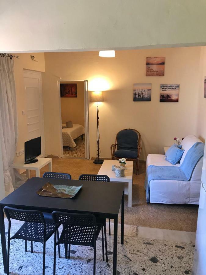 Sunshine'S House Near The Beach, 10 Min From The Airport Artemida  Luaran gambar