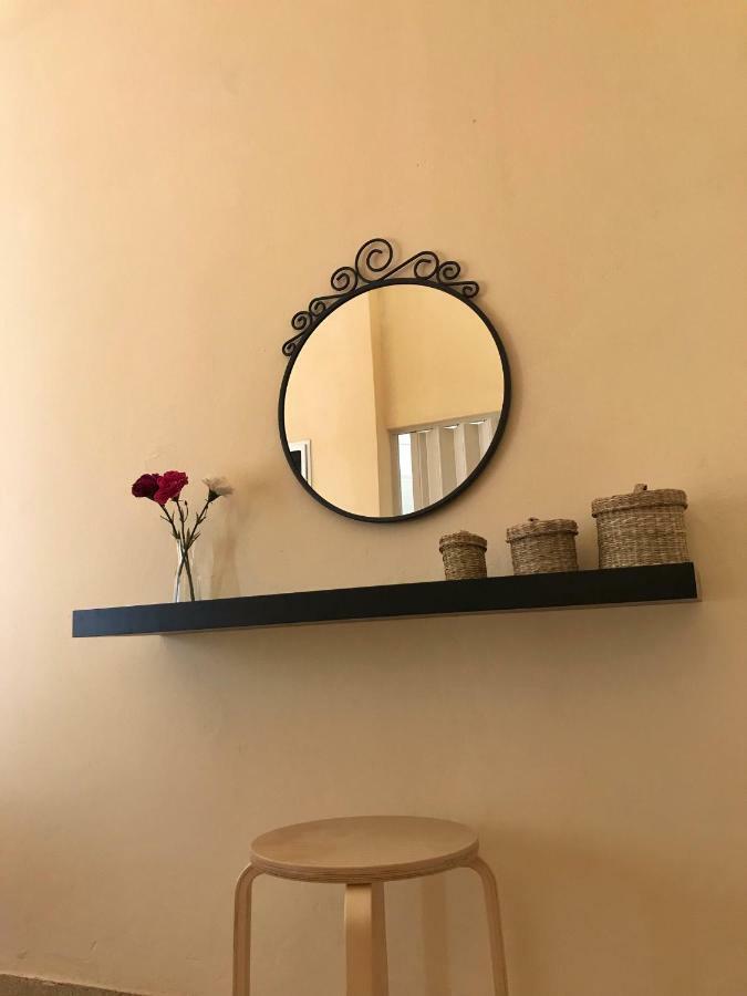 Sunshine'S House Near The Beach, 10 Min From The Airport Artemida  Luaran gambar